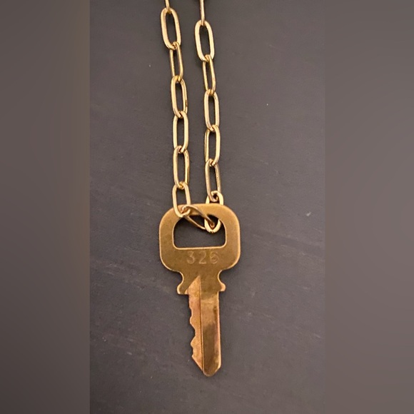 #326 Louis Vuitton LV Lock & Key - Picture 5 of 8